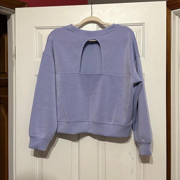 All In Motion pullover - Picture 4 of 4